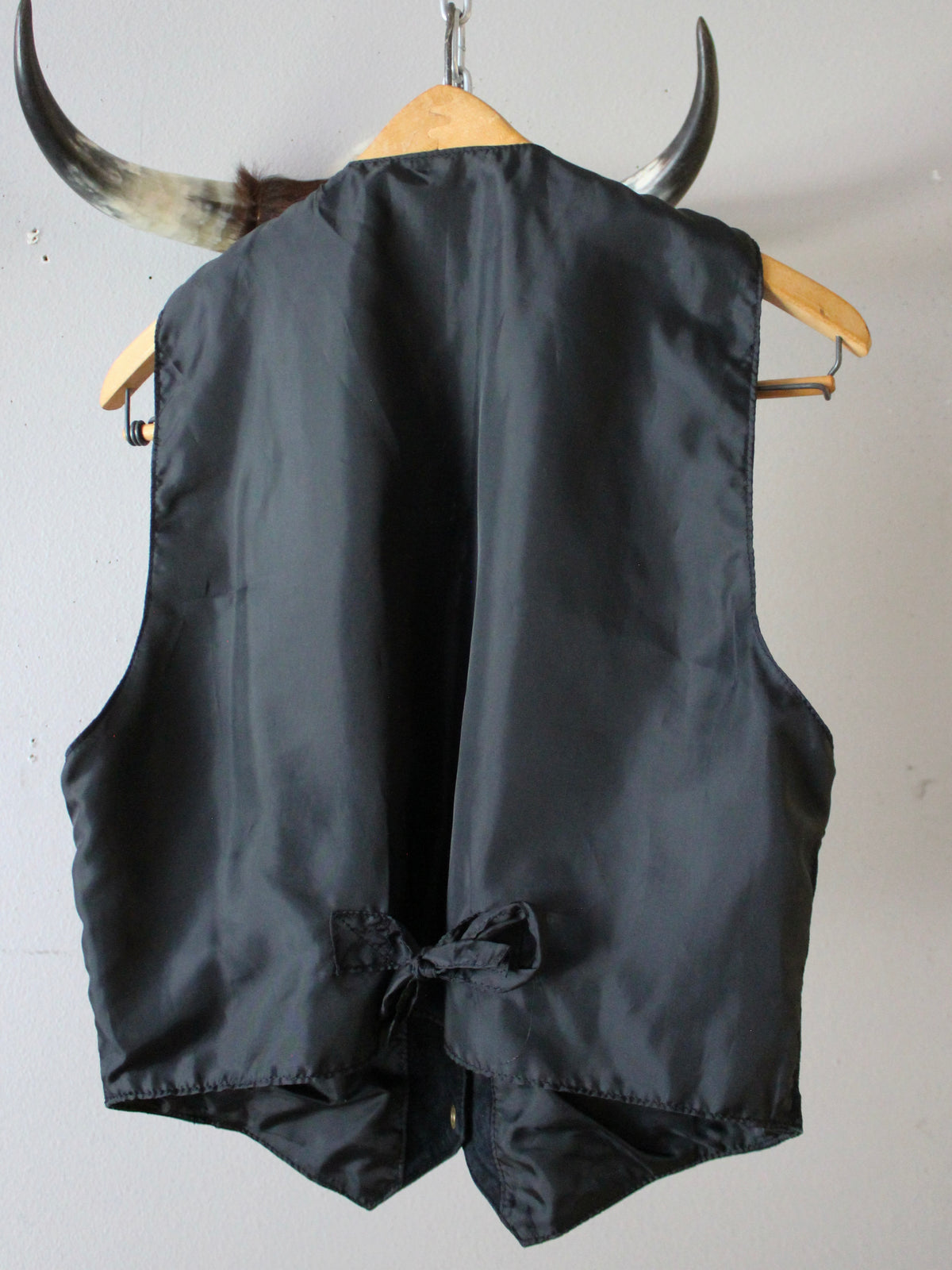 VINTAGE SUEDE VEST