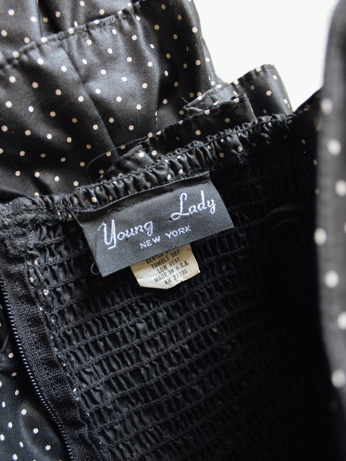 VINTAGE POLKA DOT DRESS