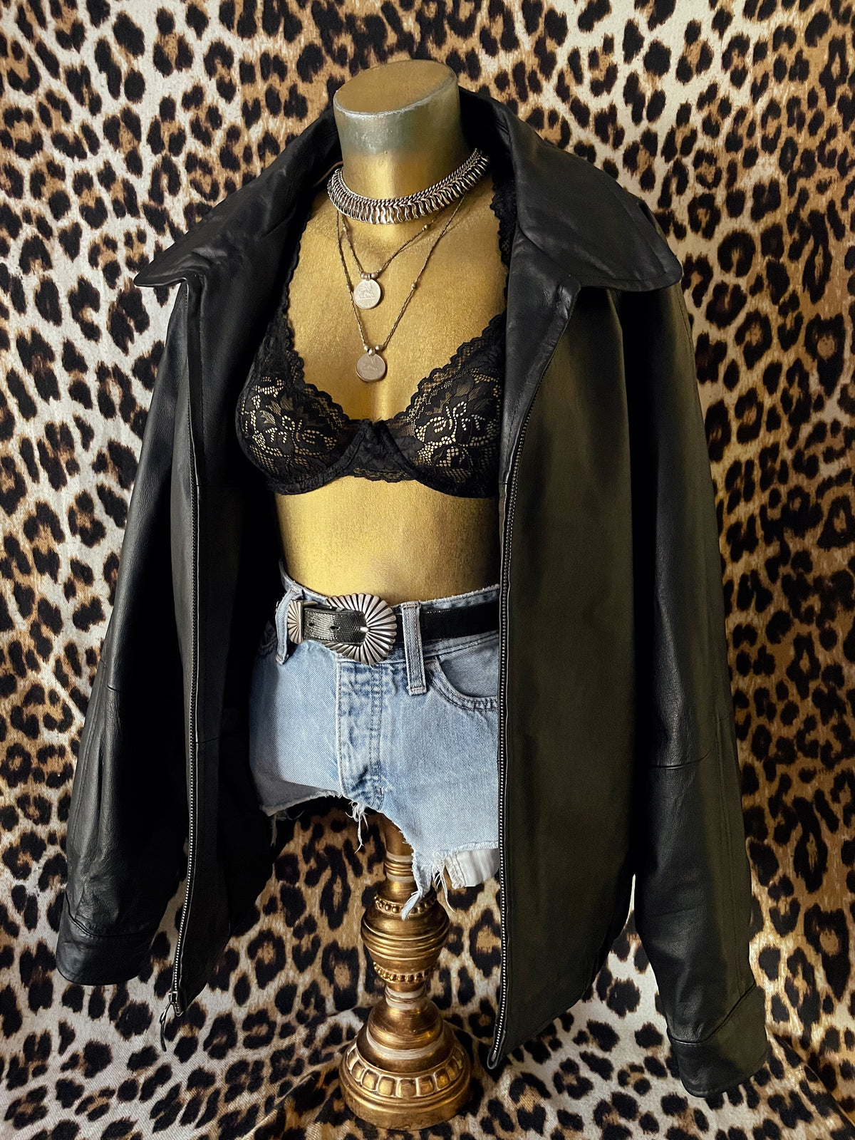 VINTAGE LEATHER BOMBER JACKET