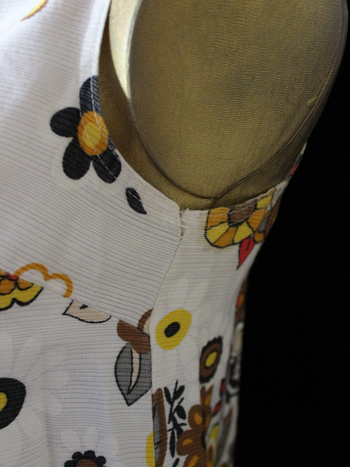 VINTAGE 60s/70s MINI DRESS