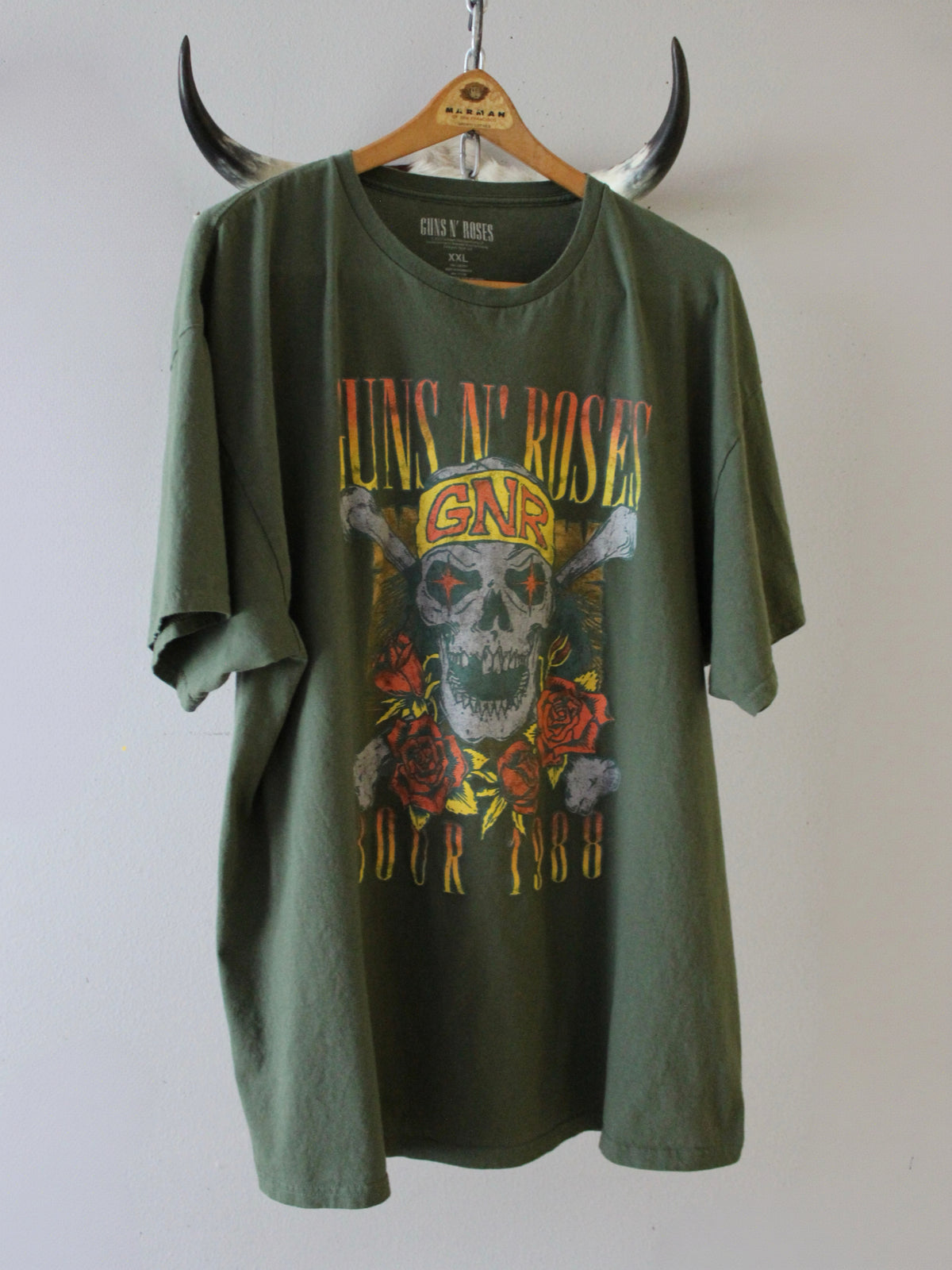 ARMY GREEN GUNS N ROSES TEE