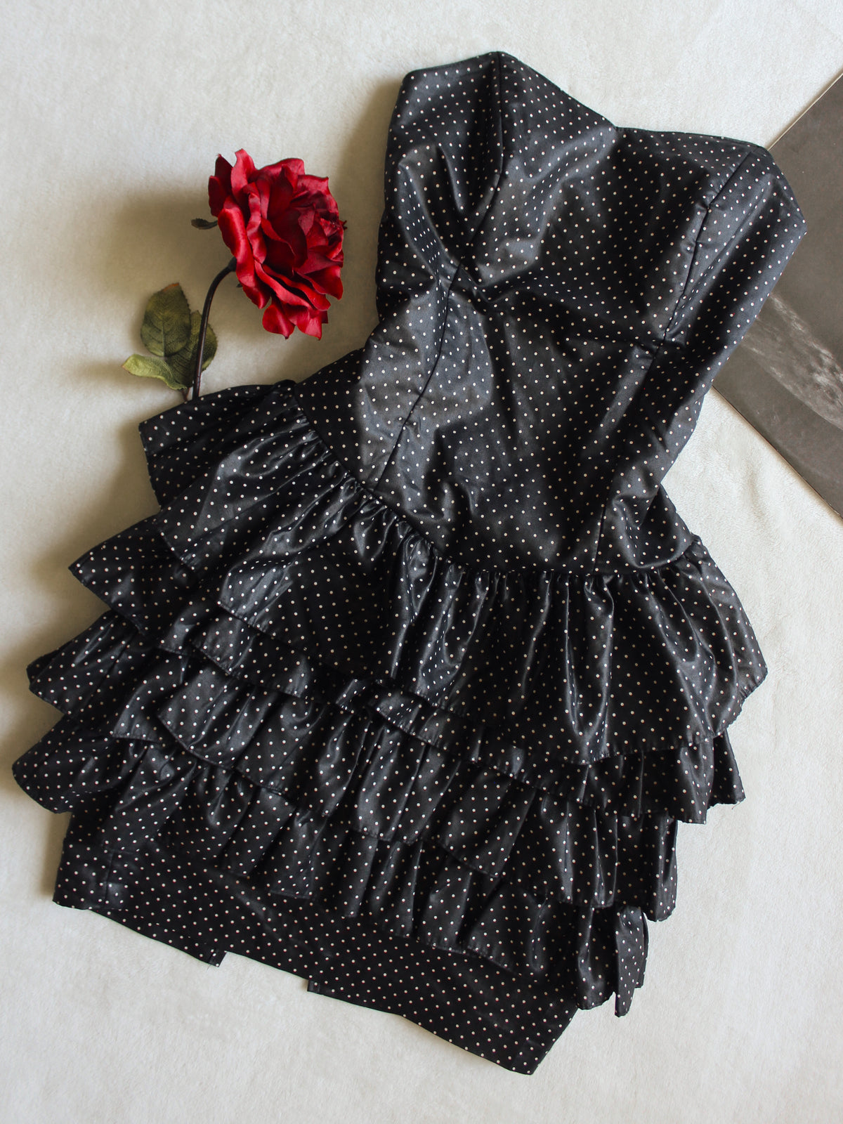 VINTAGE POLKA DOT DRESS