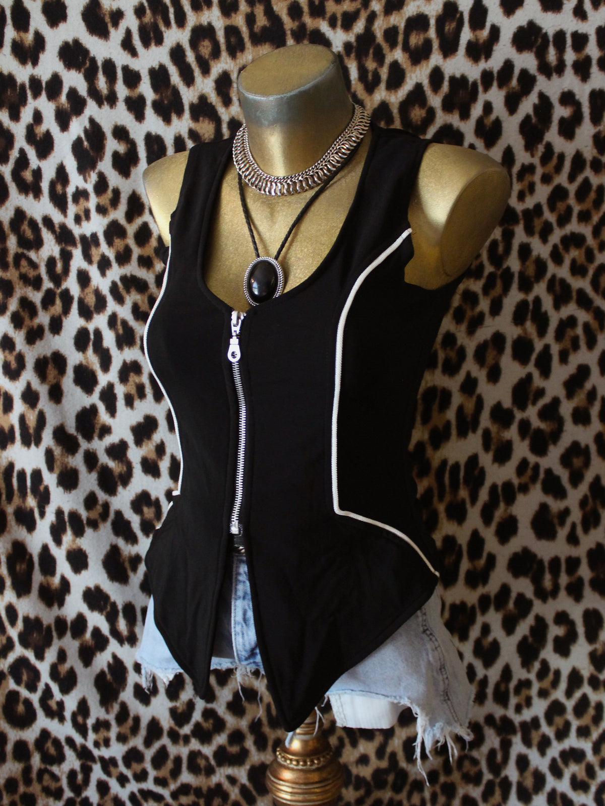 VINTAGE BLACK + WHITE VEST TOP