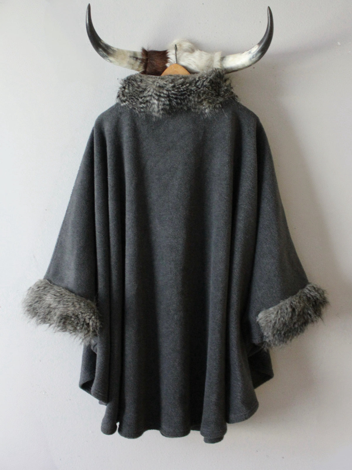 FAUX FUR TRIM SHAWL