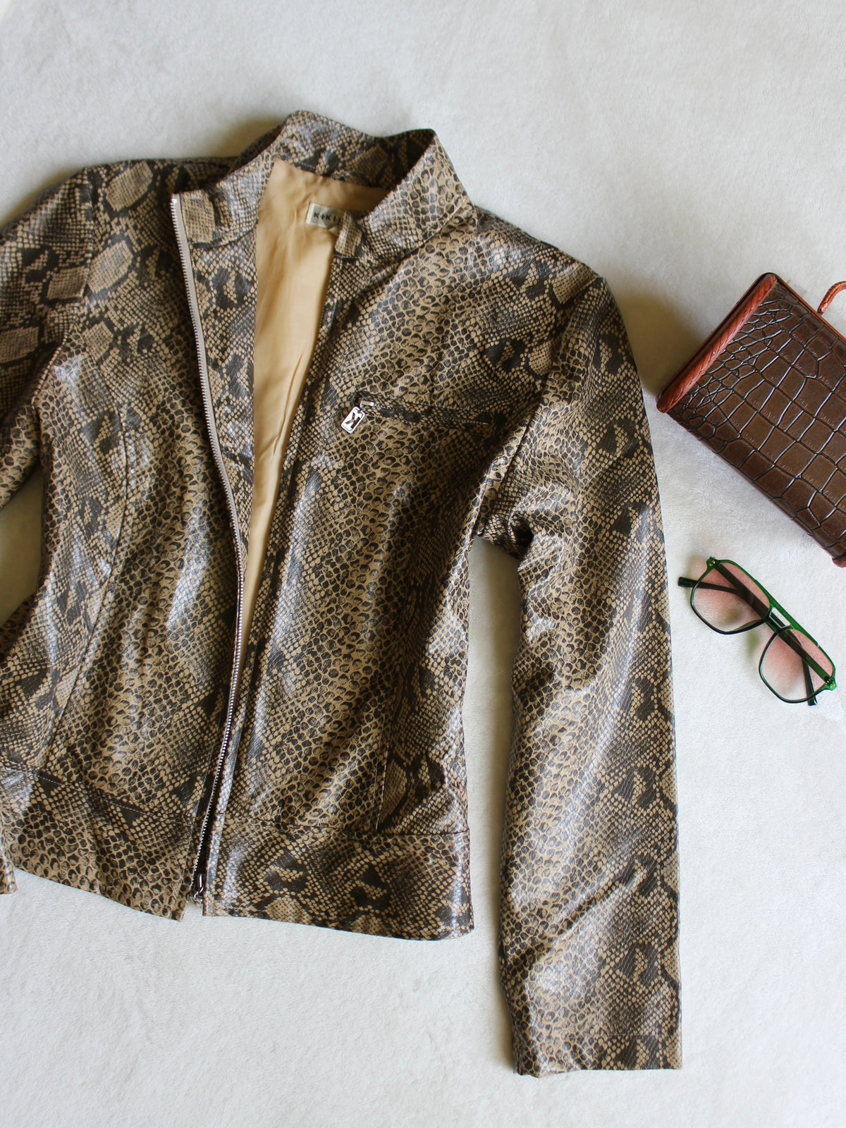 VINTAGE 90s/Y2K SNAKE PRINT JACKET