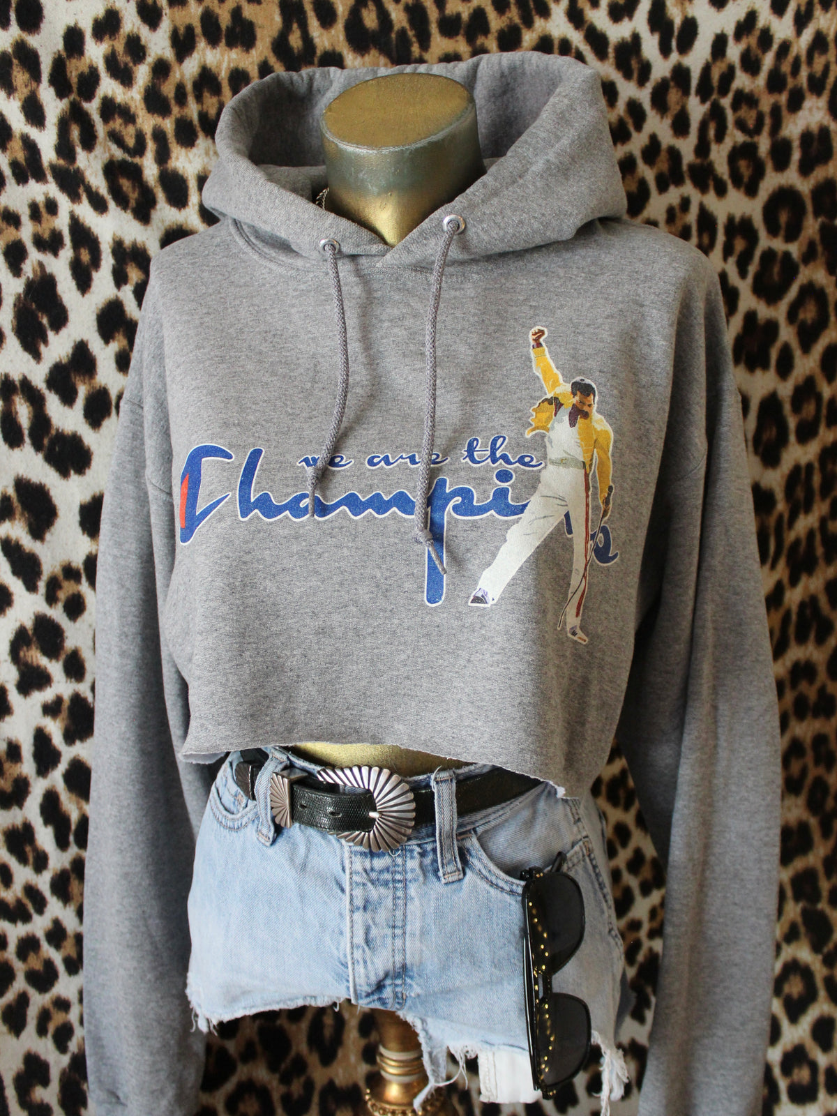 CROPPED FREDDIE MERCURY “WE ARE THE CHAMPIONS” HOODIE