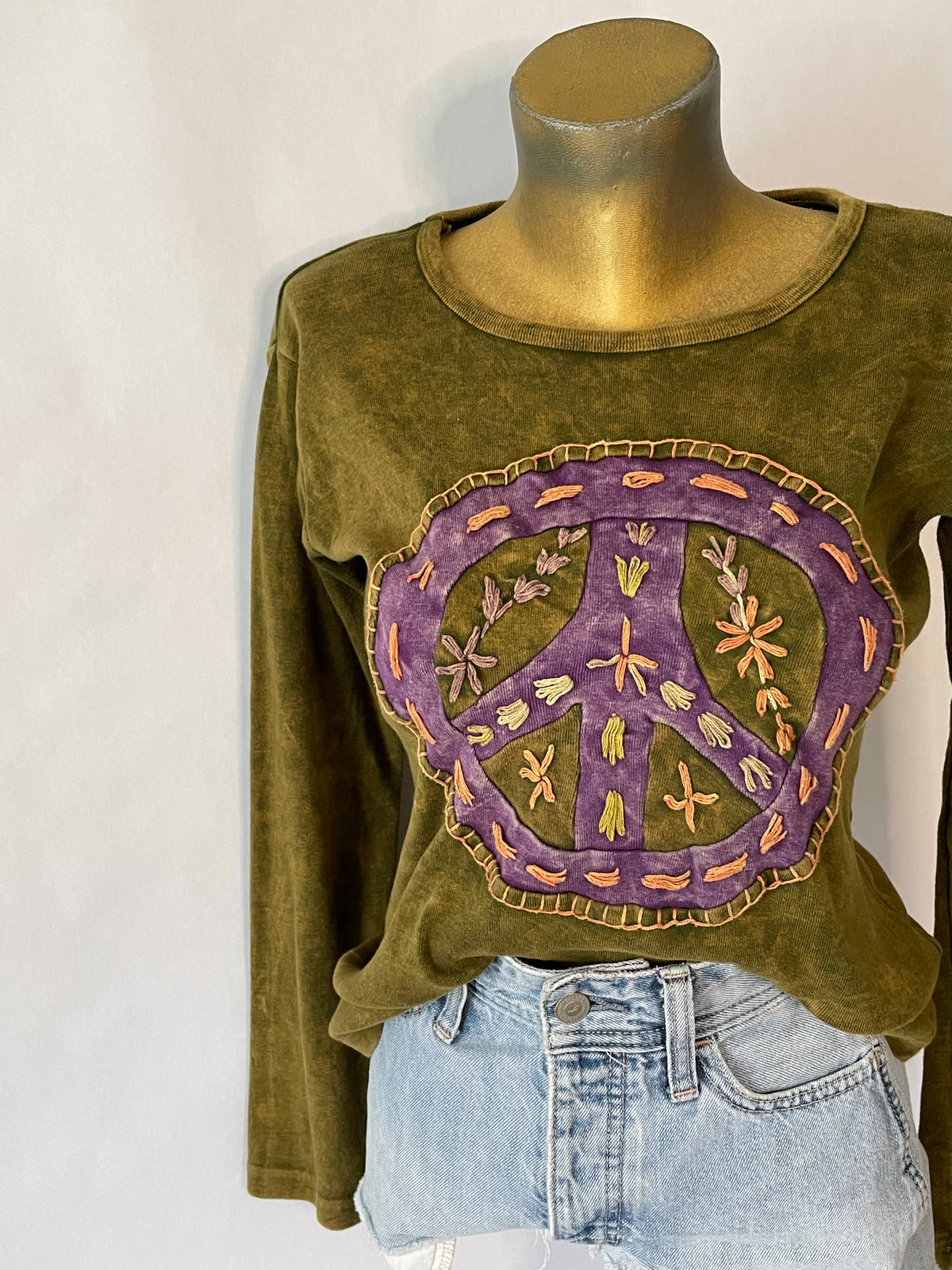 VINTAGE PEACE SHIRT