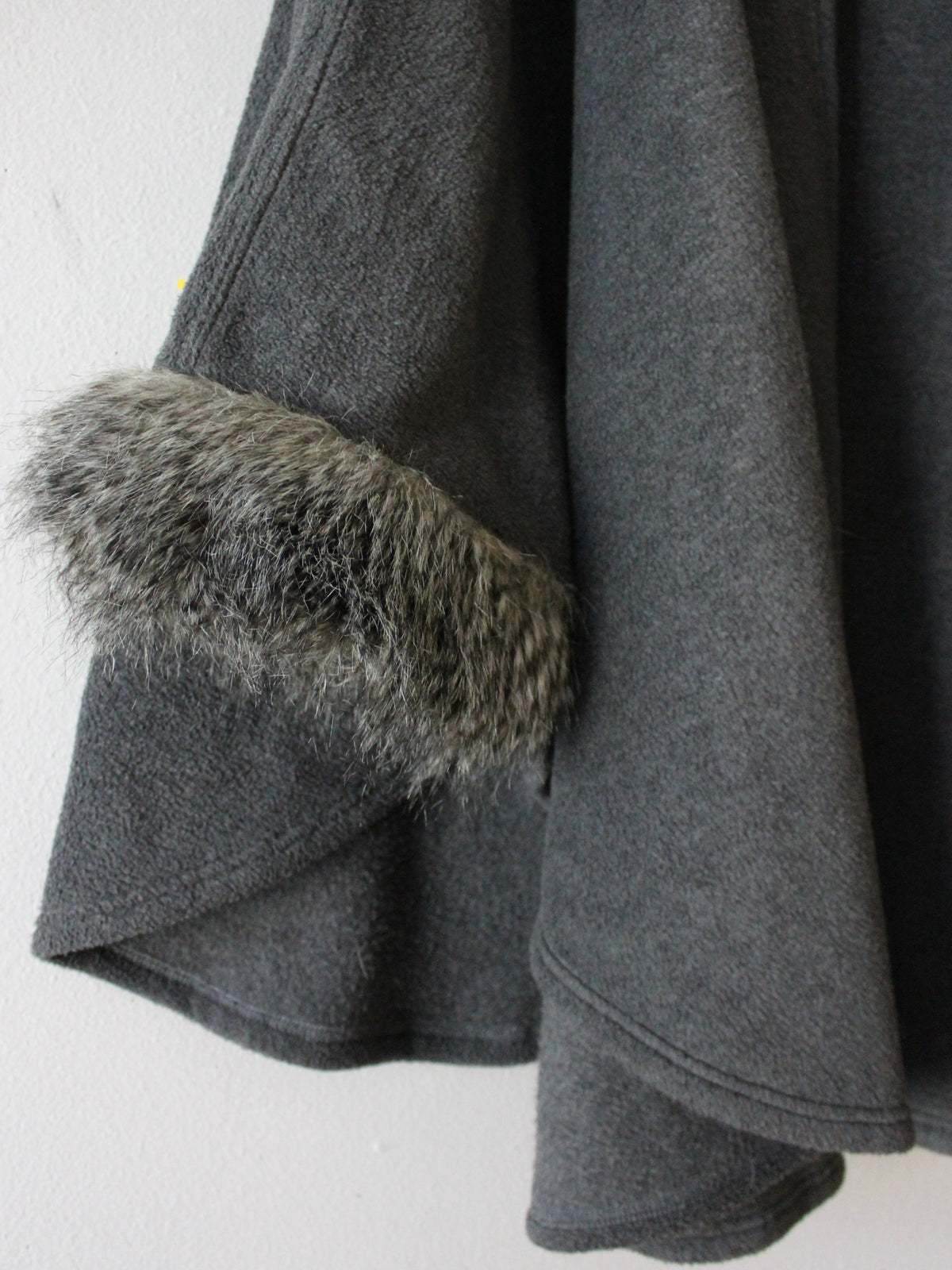 FAUX FUR TRIM SHAWL