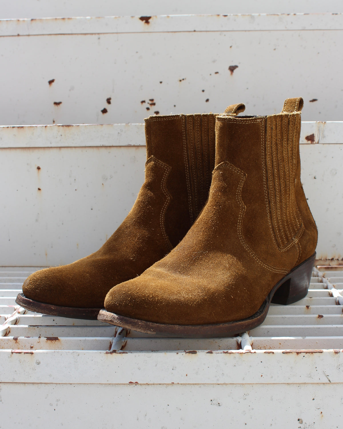 WESTERN SUEDE FRYE BOOTS