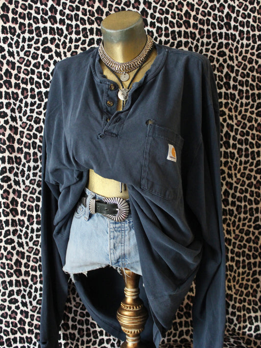 THRASHED CARHARTT LONG SLEEVE