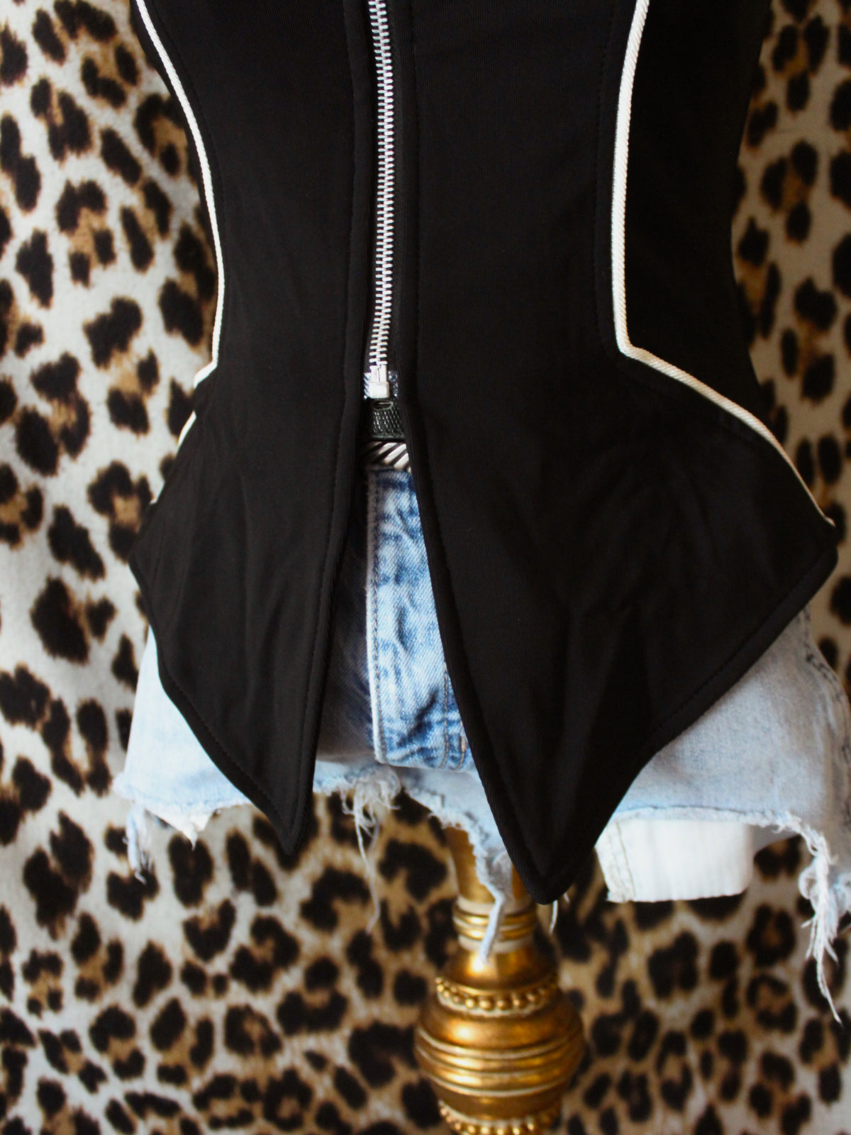 VINTAGE BLACK + WHITE VEST TOP