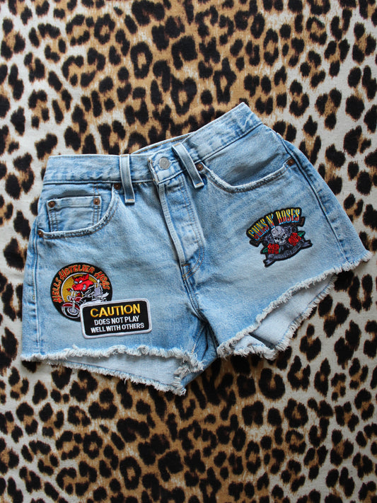 GNR + BIKER PATCH LEVI 501 SHORTS