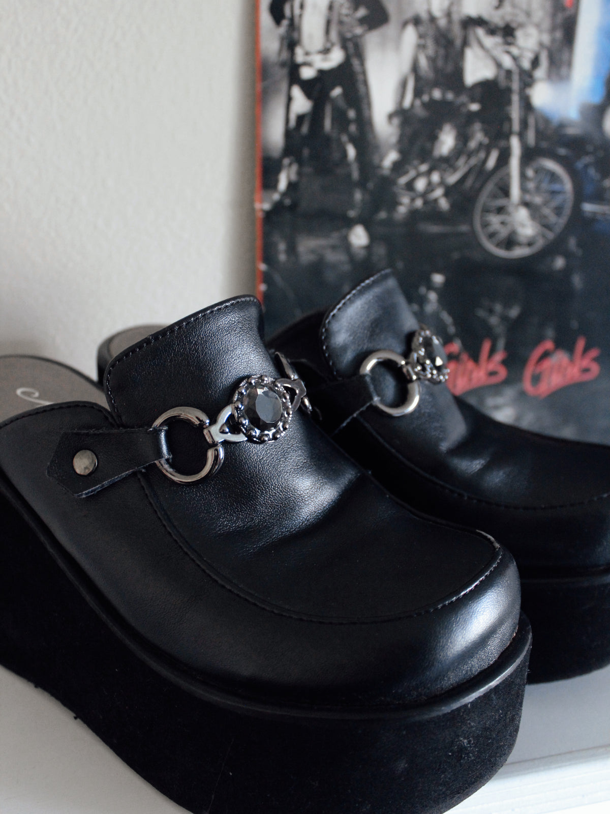 SLIDE ON PLATFORM LOAFERS