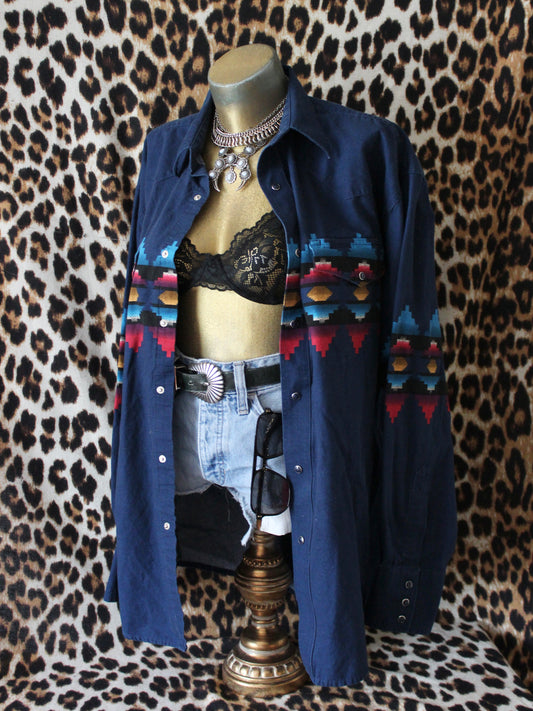 VINTAGE WRANGLER SOUTHWEST STYLE BUTTON-UP