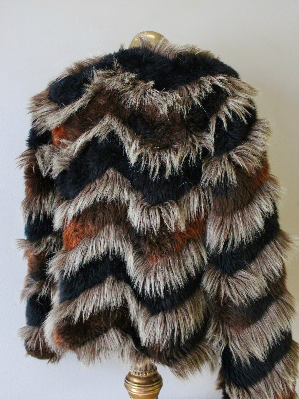 THE FOX ON THE RUN COAT
