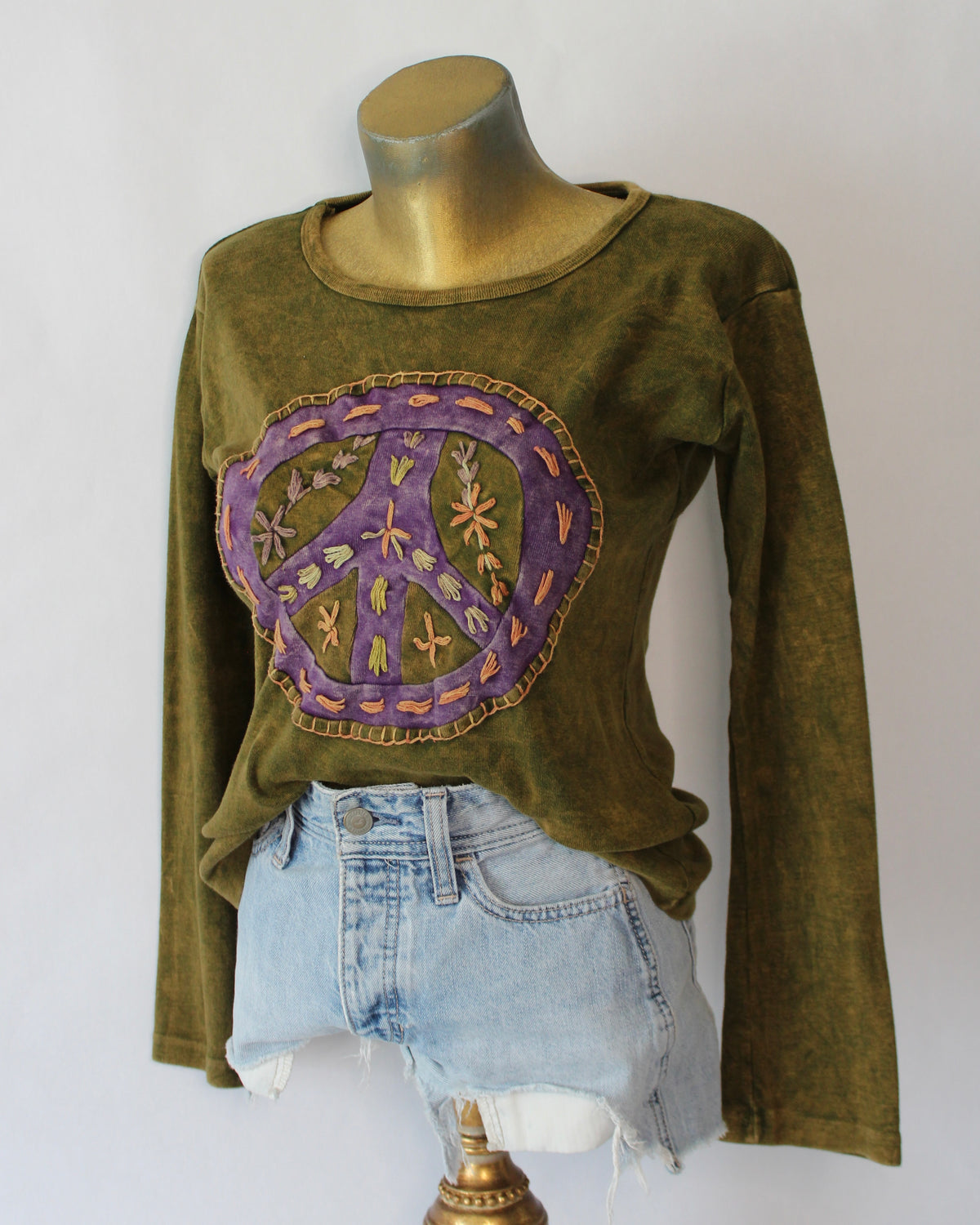 VINTAGE PEACE SHIRT