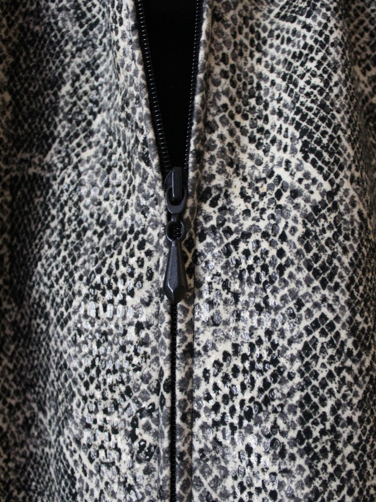 VINTAGE SNAKE PRINT JACKET