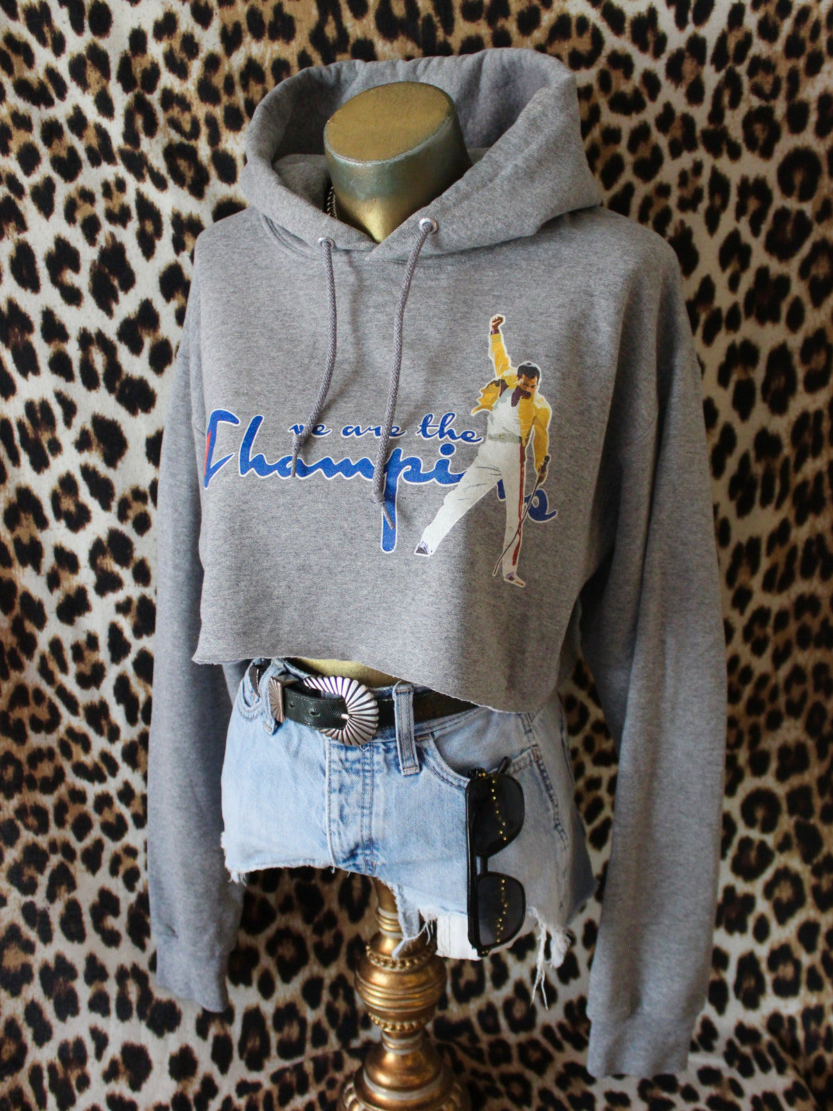 CROPPED FREDDIE MERCURY “WE ARE THE CHAMPIONS” HOODIE