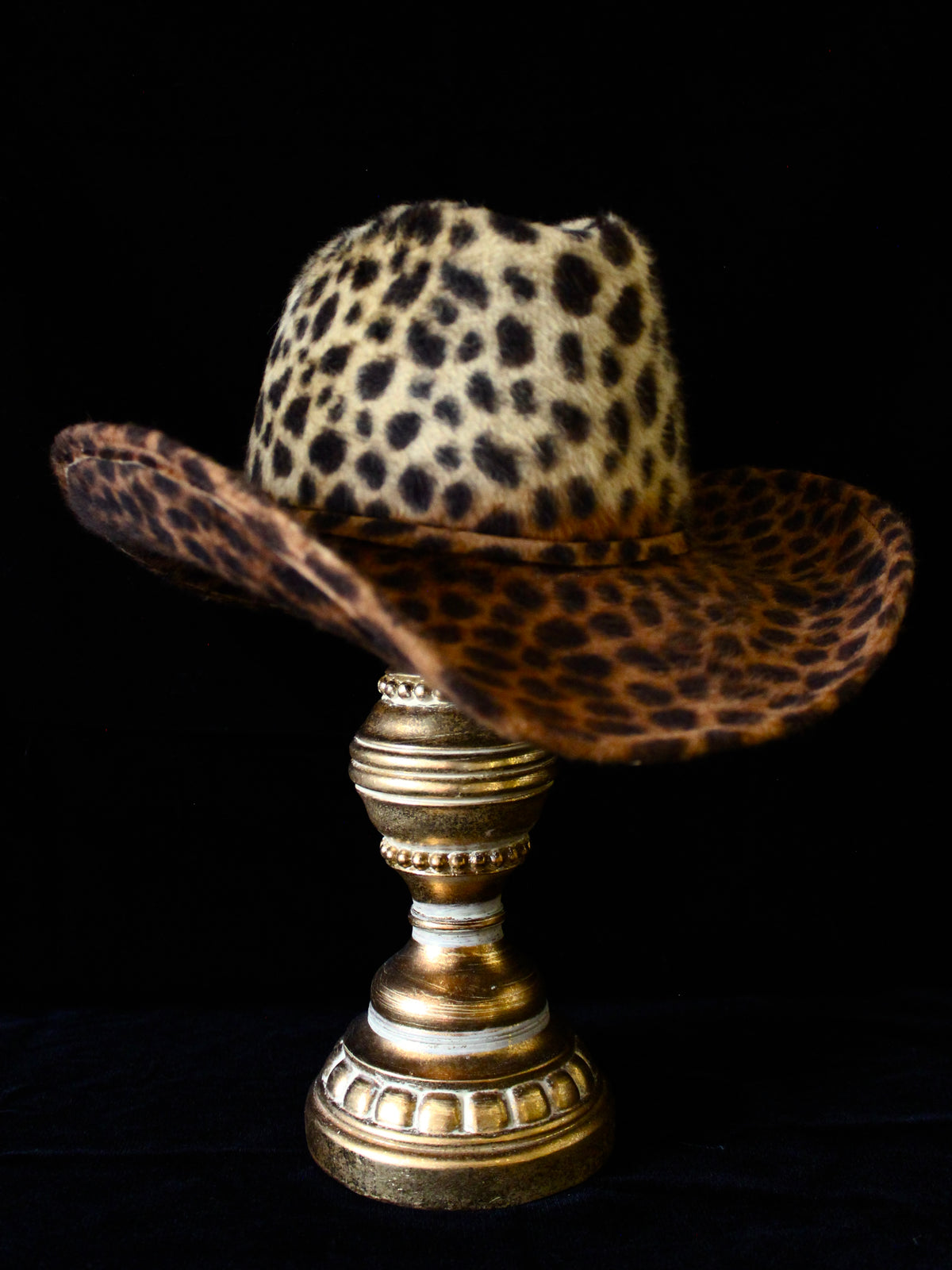 VINTAGE CHEETAH WOMENS COWBOY HAT