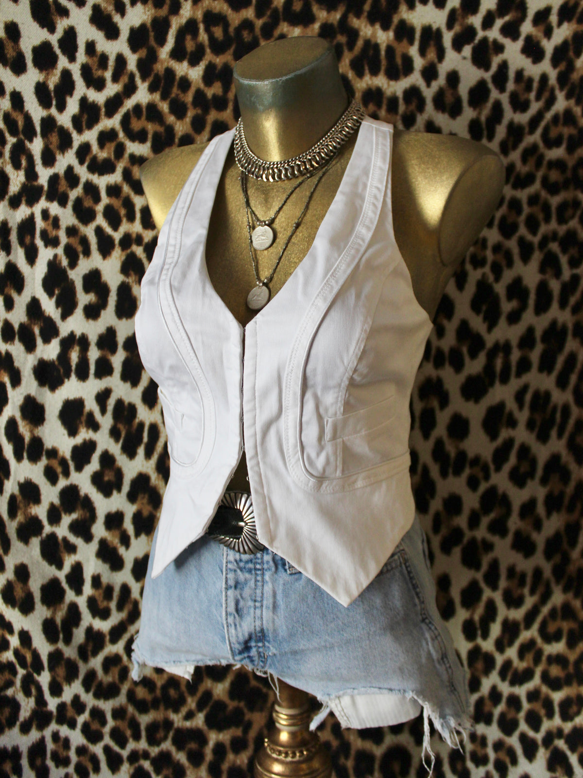 VINTAGE Y2K WHITE VEST TOP