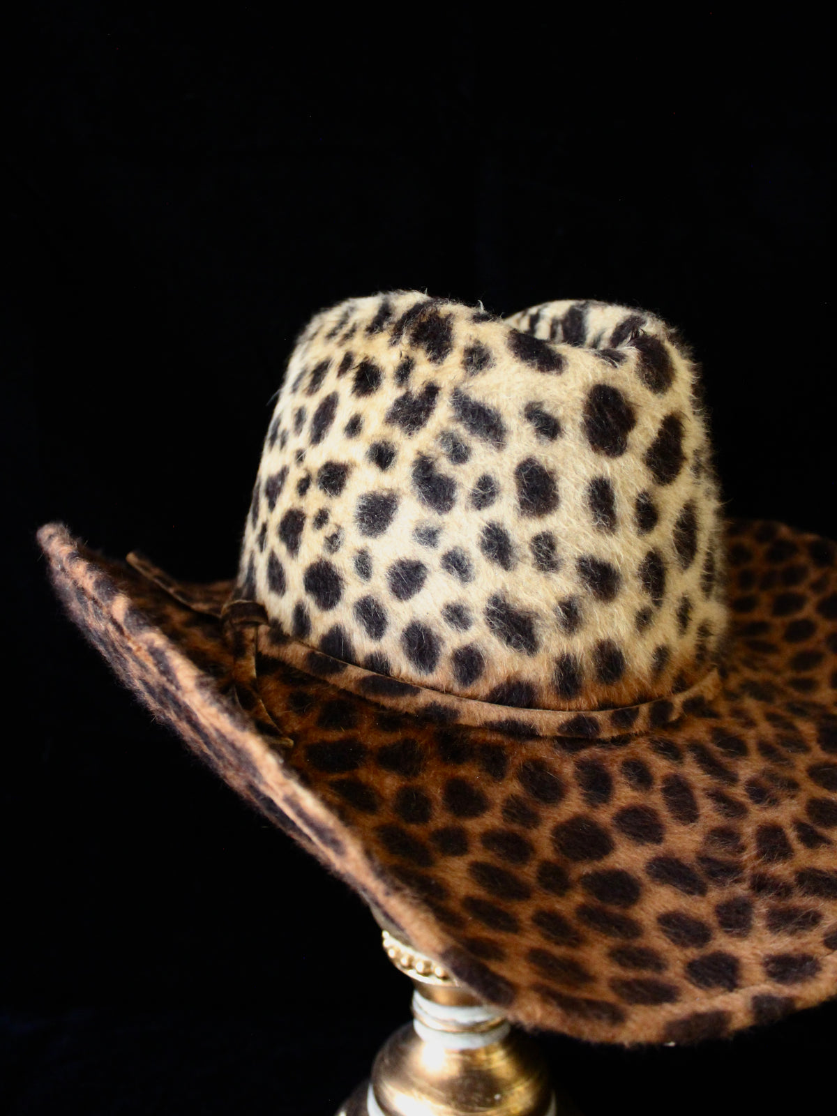 VINTAGE CHEETAH WOMENS COWBOY HAT