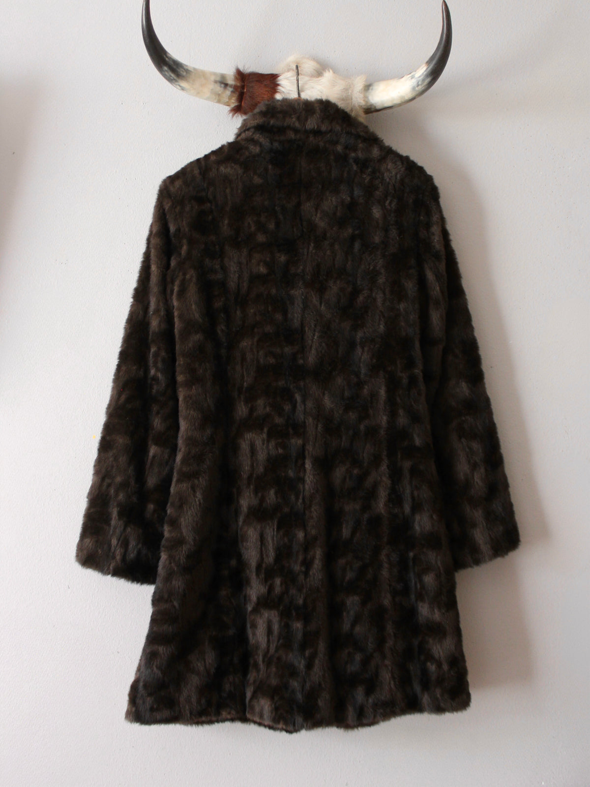 CHOCOLATE BROWN FAUX FUR COAT