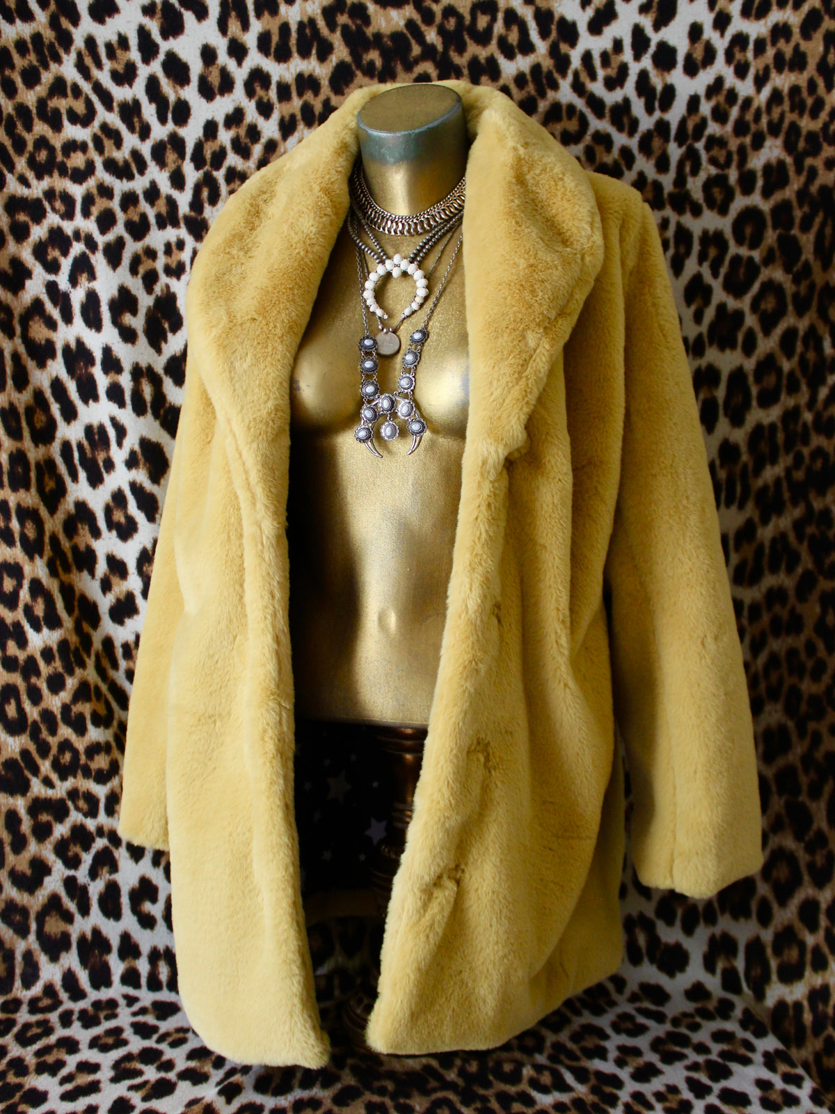 THE BENNY AND THE JETS COAT