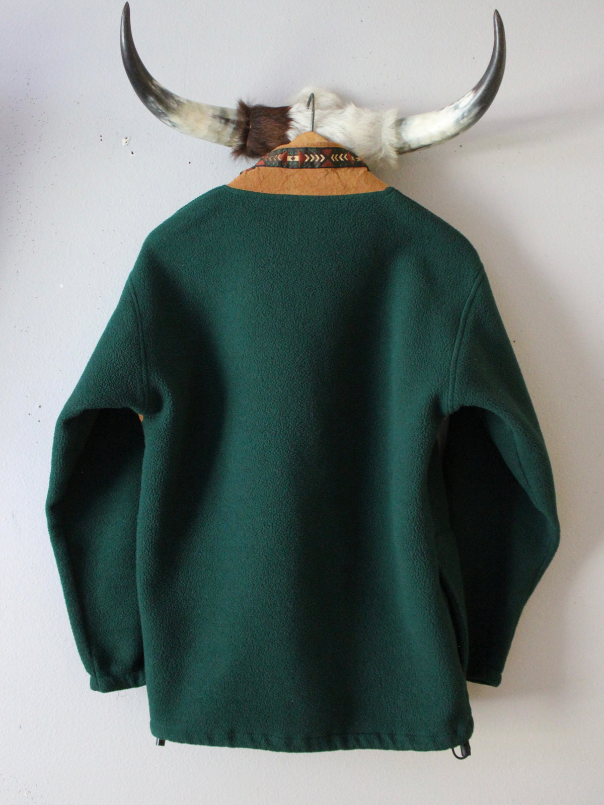 VINTAGE BLACK MOUNTAIN FLEECE ZIP UP