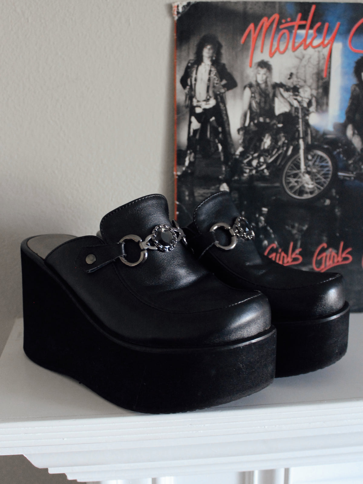 SLIDE ON PLATFORM LOAFERS