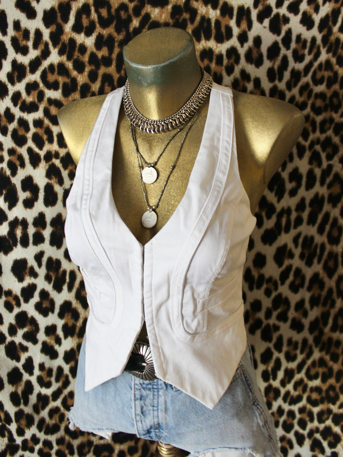 VINTAGE Y2K WHITE VEST TOP