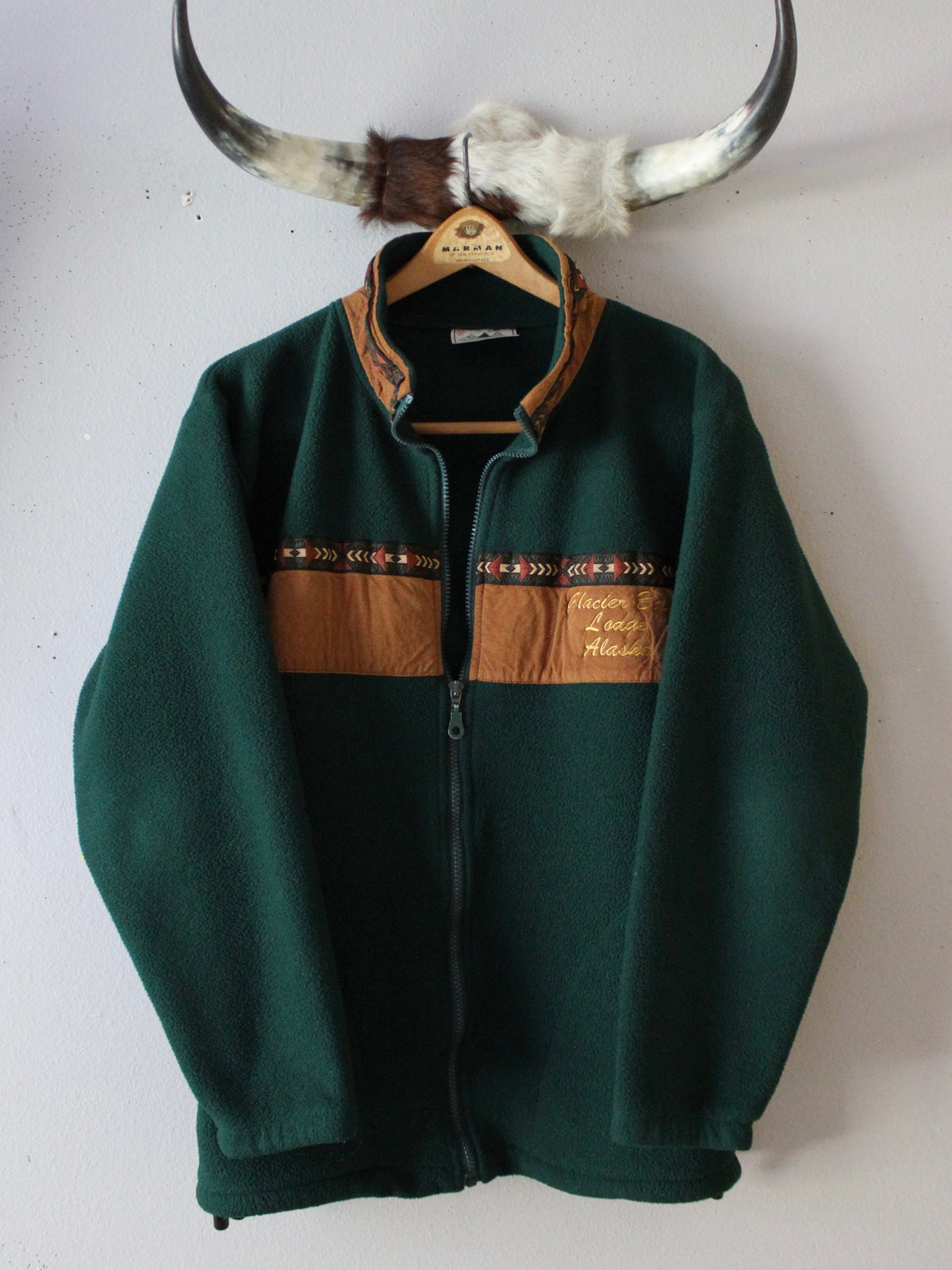 VINTAGE BLACK MOUNTAIN FLEECE ZIP UP