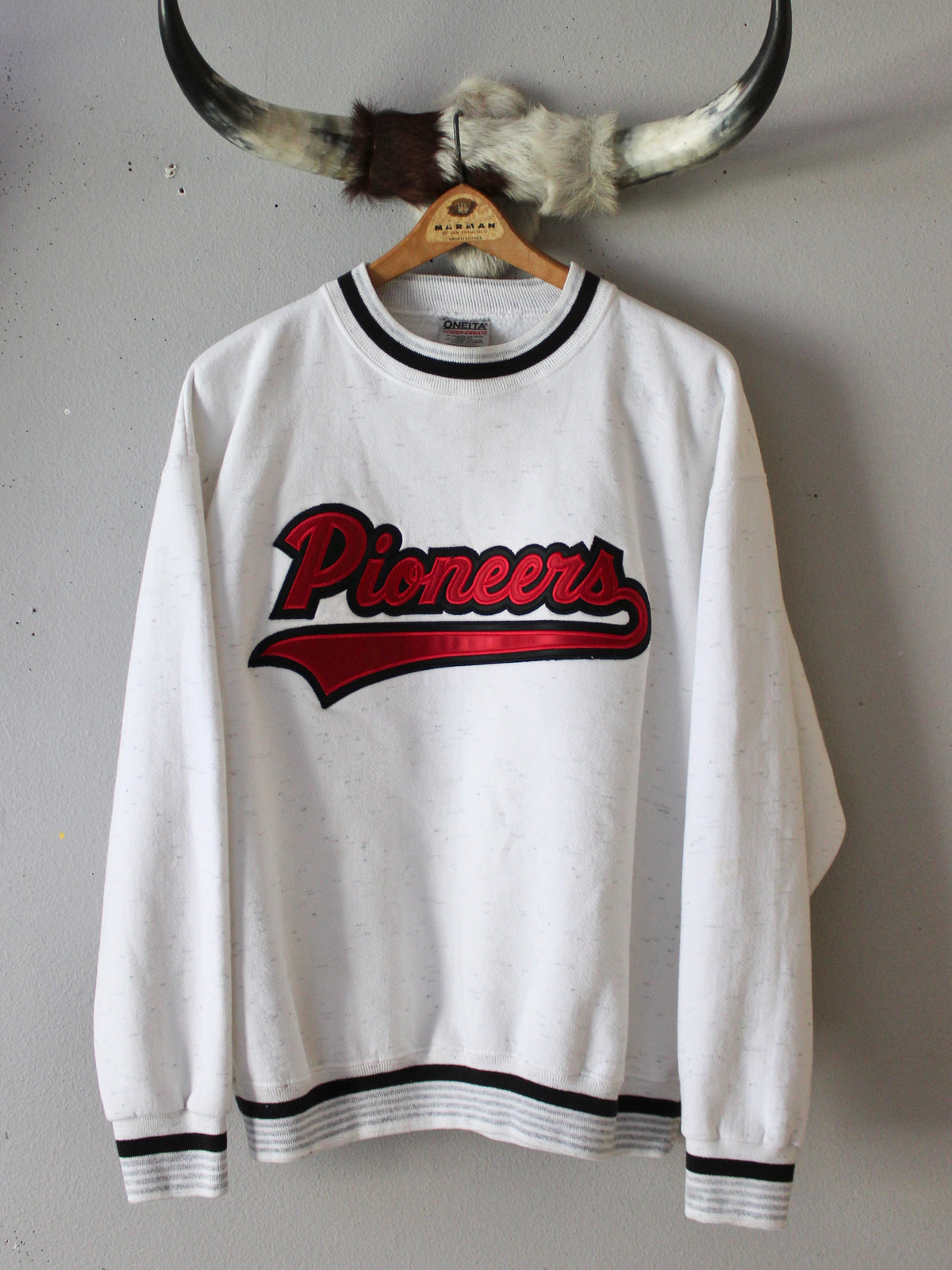 VINTAGE PIONEERS CREWNECK SWEATSHIRT